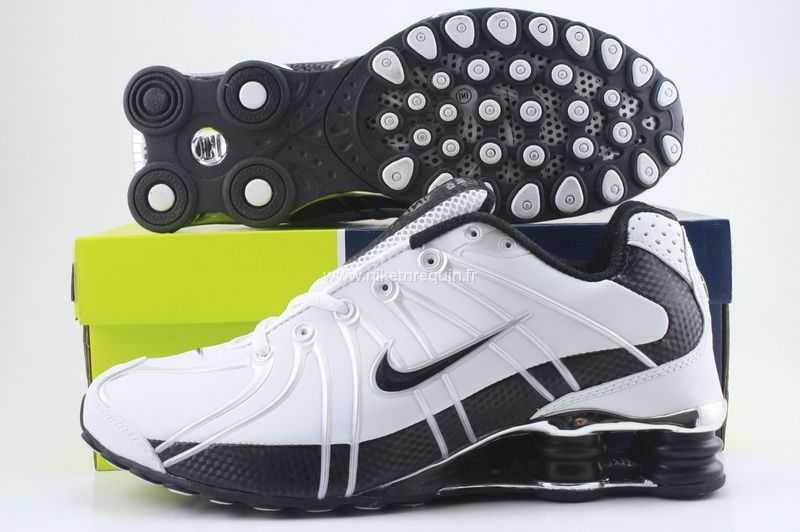 Nouveau Style Nike Shox Oz Blanc Noir